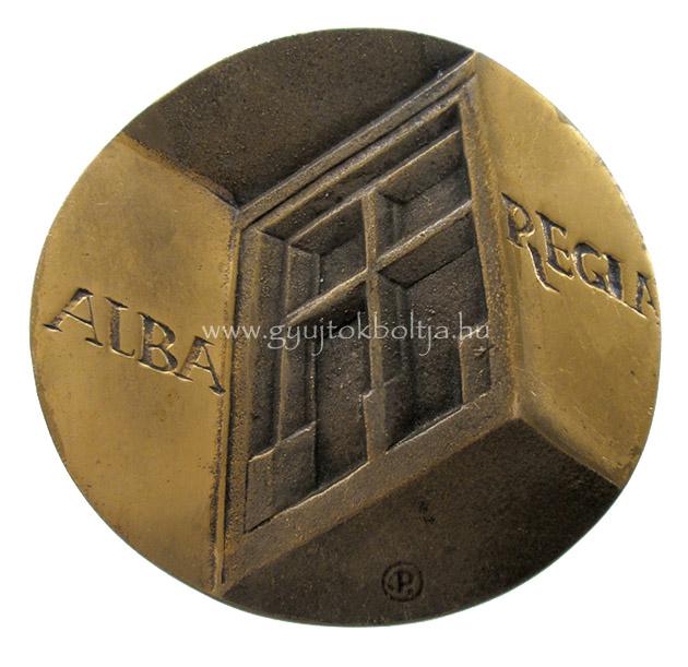Palot�s J�zsef: Alba Regia /sz�gletes/